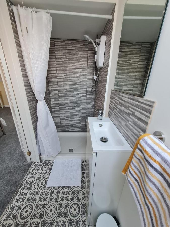 Self Contained Annexe In Pretty Suffolk Village * Bury St. Edmunds